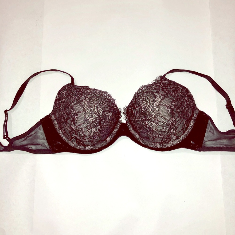 VS push up bra BNWOT